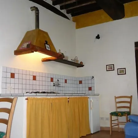 Hétvégi ház Castel D'arno