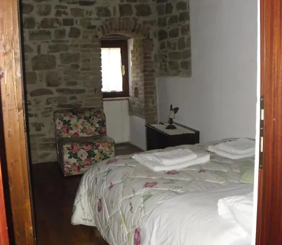 Castel D'arno Country house *